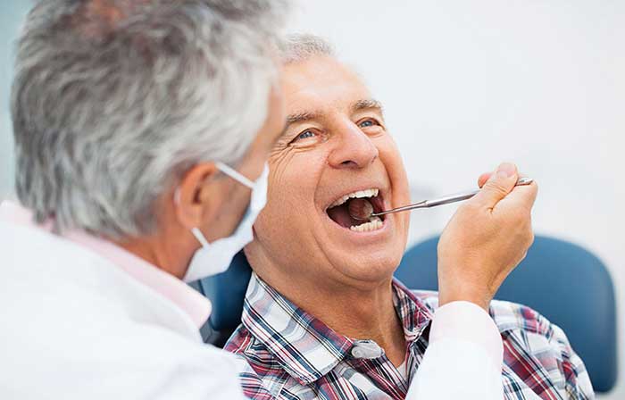 دندانپزشکی مرکز سالمندان پارسایان